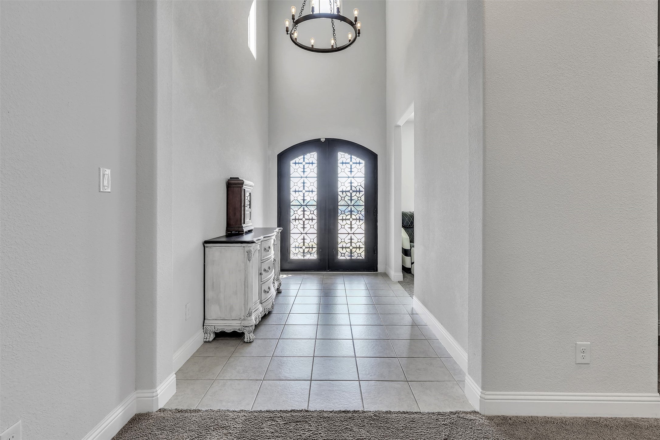 Justin, Texas, 76247, United States, 4 Bedrooms Bedrooms, ,4 BathroomsBathrooms,Residential,For Sale,1981121