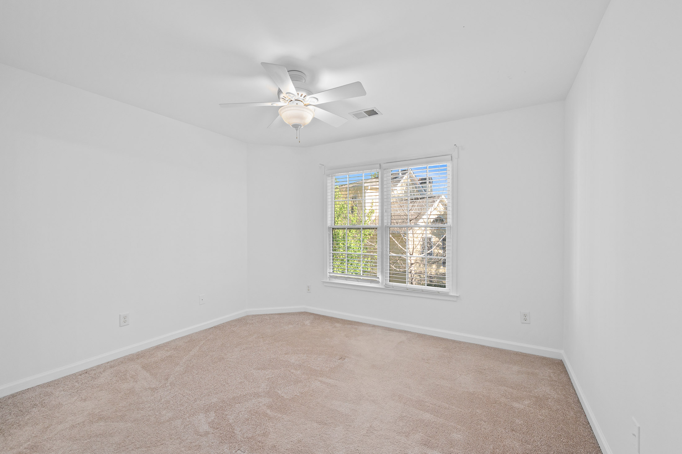  Move-In Ready Home on a Quiet Cul-De-Sac - 物件實景