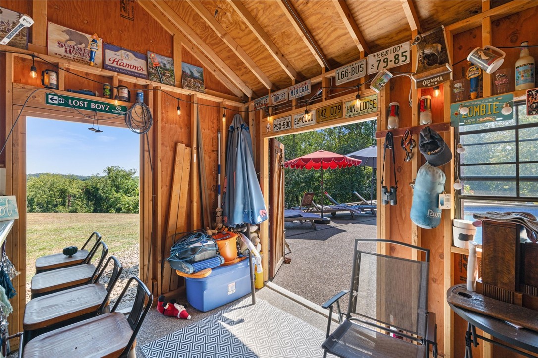 South Strabane, Pennsylvania, 15301, United States, 5 Bedrooms Bedrooms, ,5 BathroomsBathrooms,Residential,For Sale,2003088