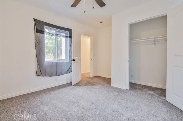 Los Angeles, California, 90003, United States, 5 Bedrooms Bedrooms, ,Residential,For Sale,1889512