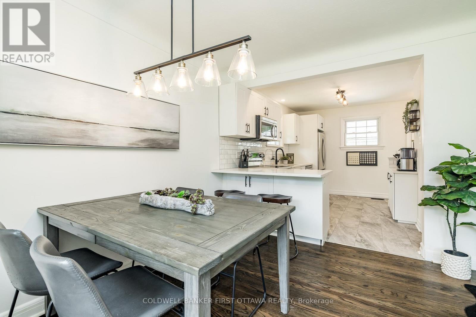 STITTSVILLE, Ontario, K2S 1P8, CA, 2 Bedrooms Bedrooms, ,1 BathroomBathrooms,Residential,For Sale,1907664