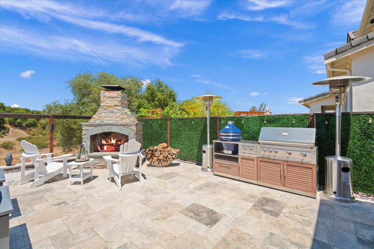 Gilroy, California, 95020, United States, 4 Bedrooms Bedrooms, ,3 BathroomsBathrooms,Residential,For Sale,1907628