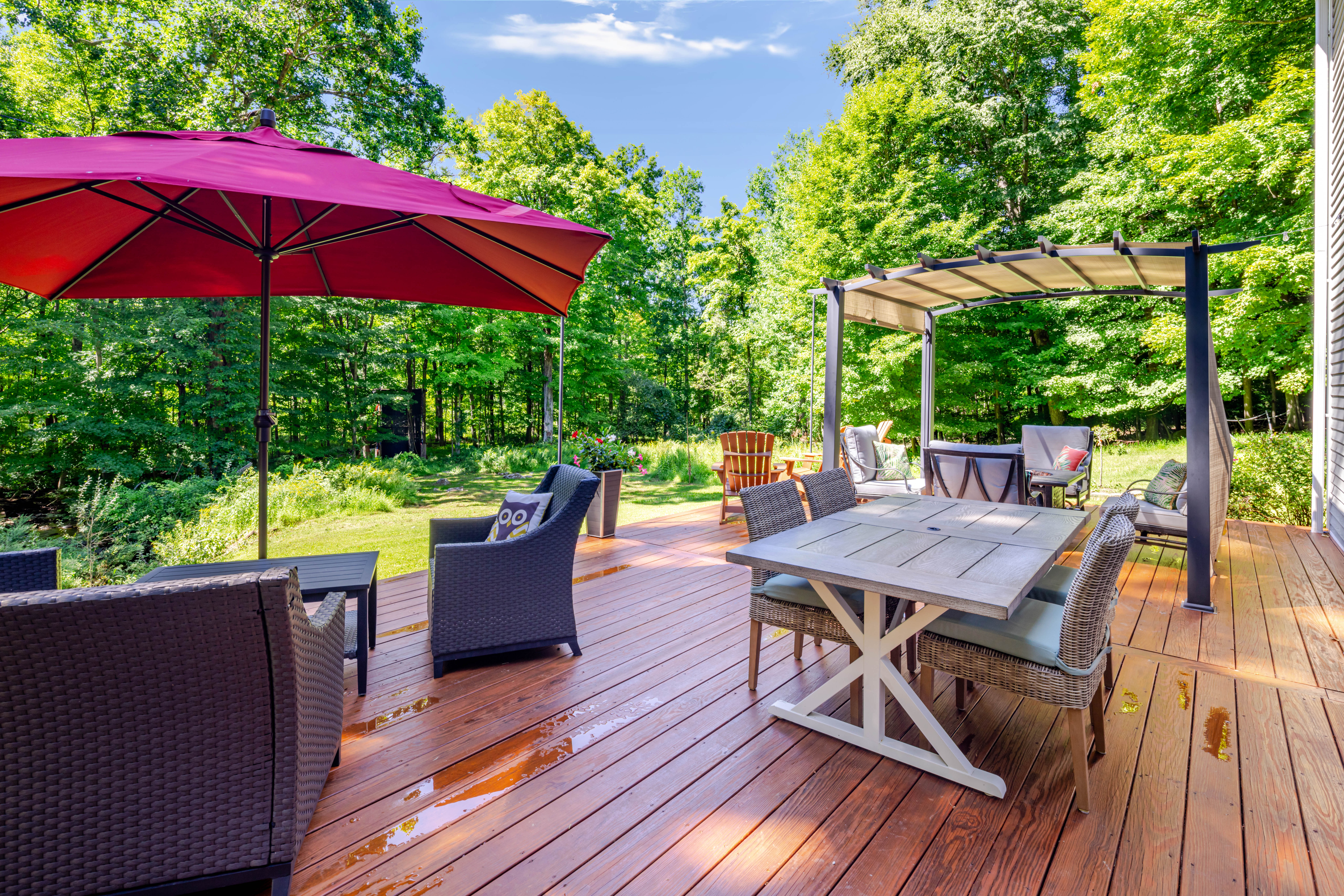  Modern Luxury Meets Serene Woodland Living - 物件實景