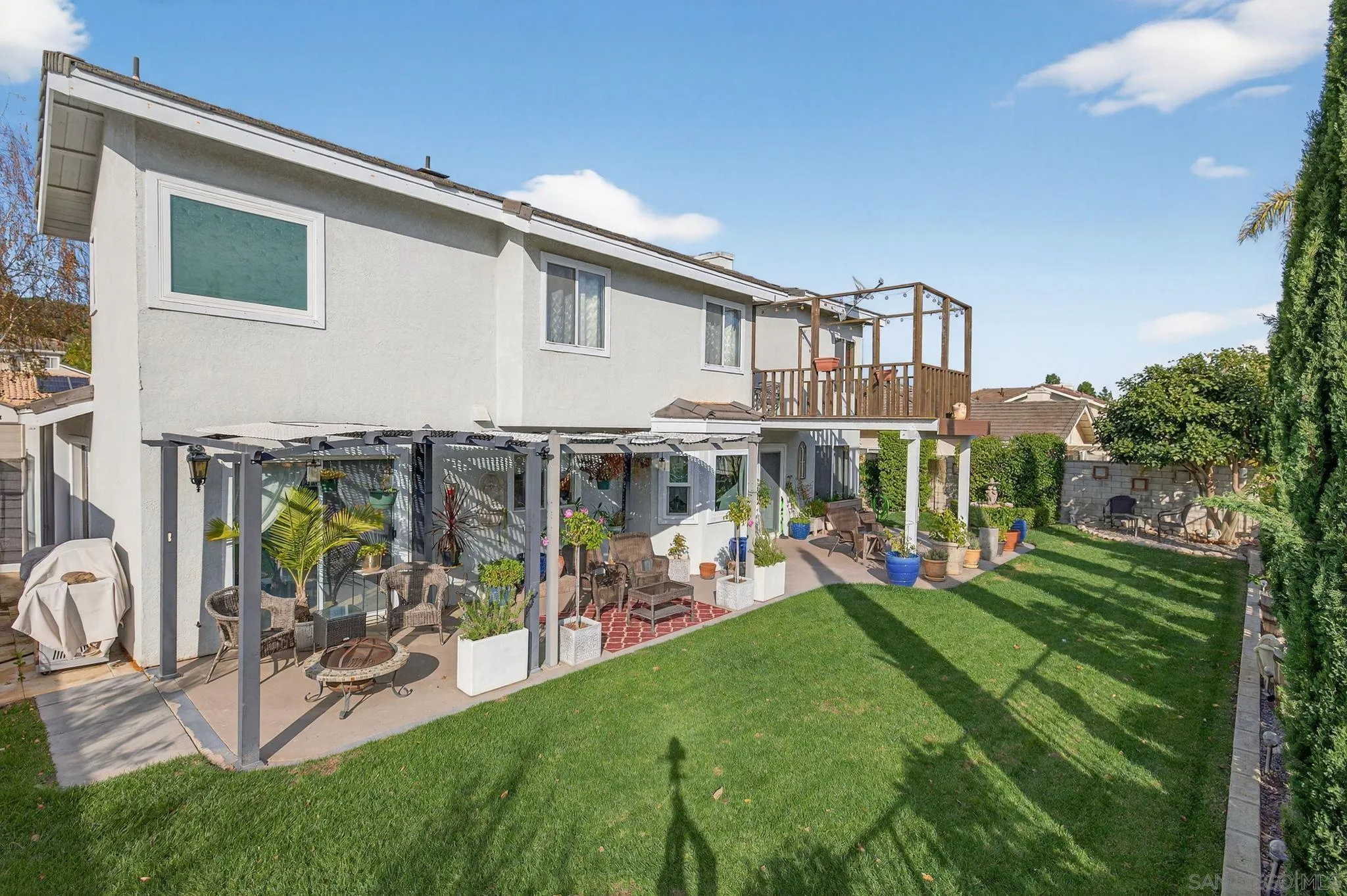 Camarillo, California, 93010, United States, 5 Bedrooms Bedrooms, ,4 BathroomsBathrooms,Residential,For Sale,2001849