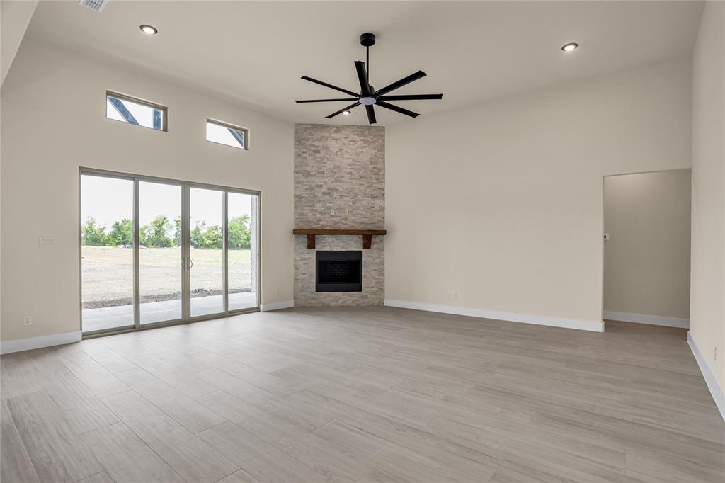 Celeste, Texas, 75423, United States, 4 Bedrooms Bedrooms, ,4 BathroomsBathrooms,Residential,For Sale,1882492