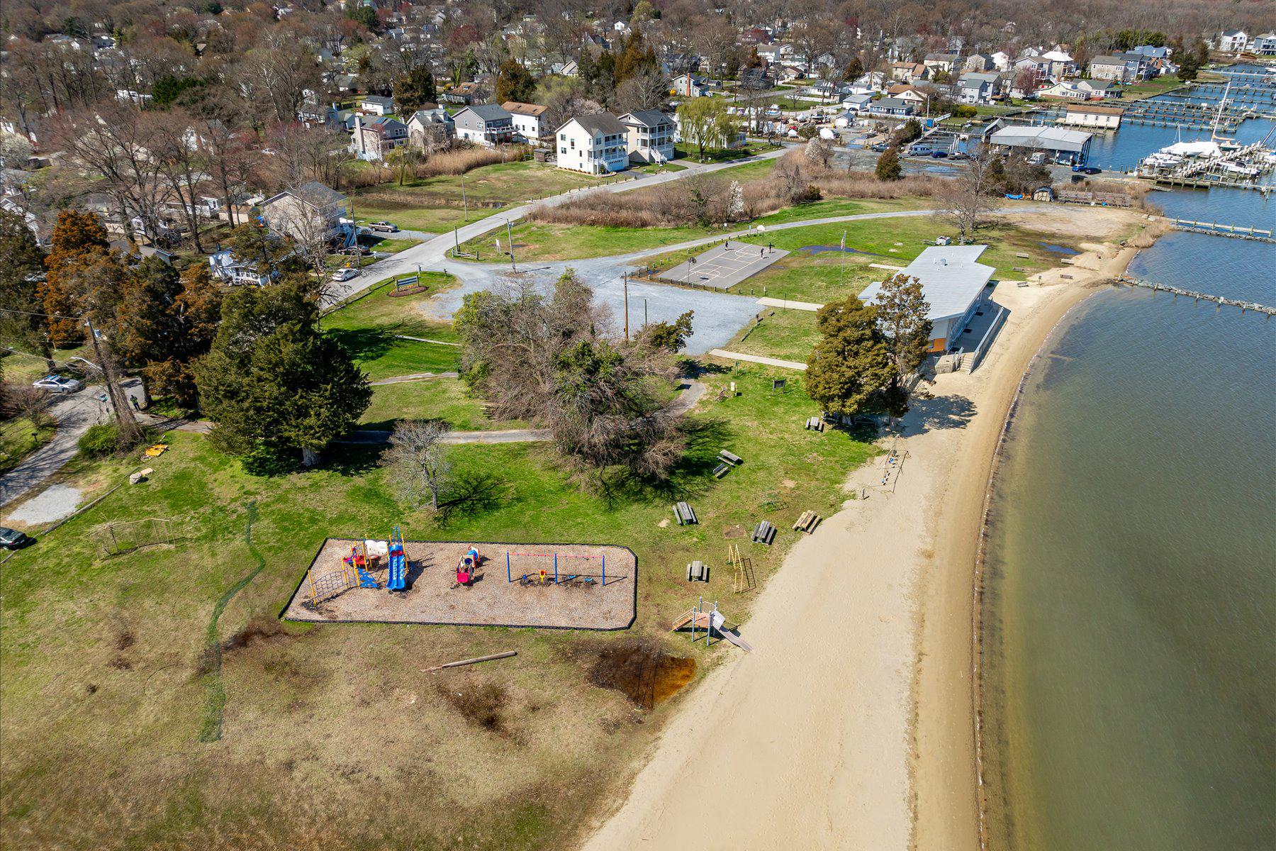  851 Selby Boulevard, Edgewater, MD, 21037 - 物件實景
