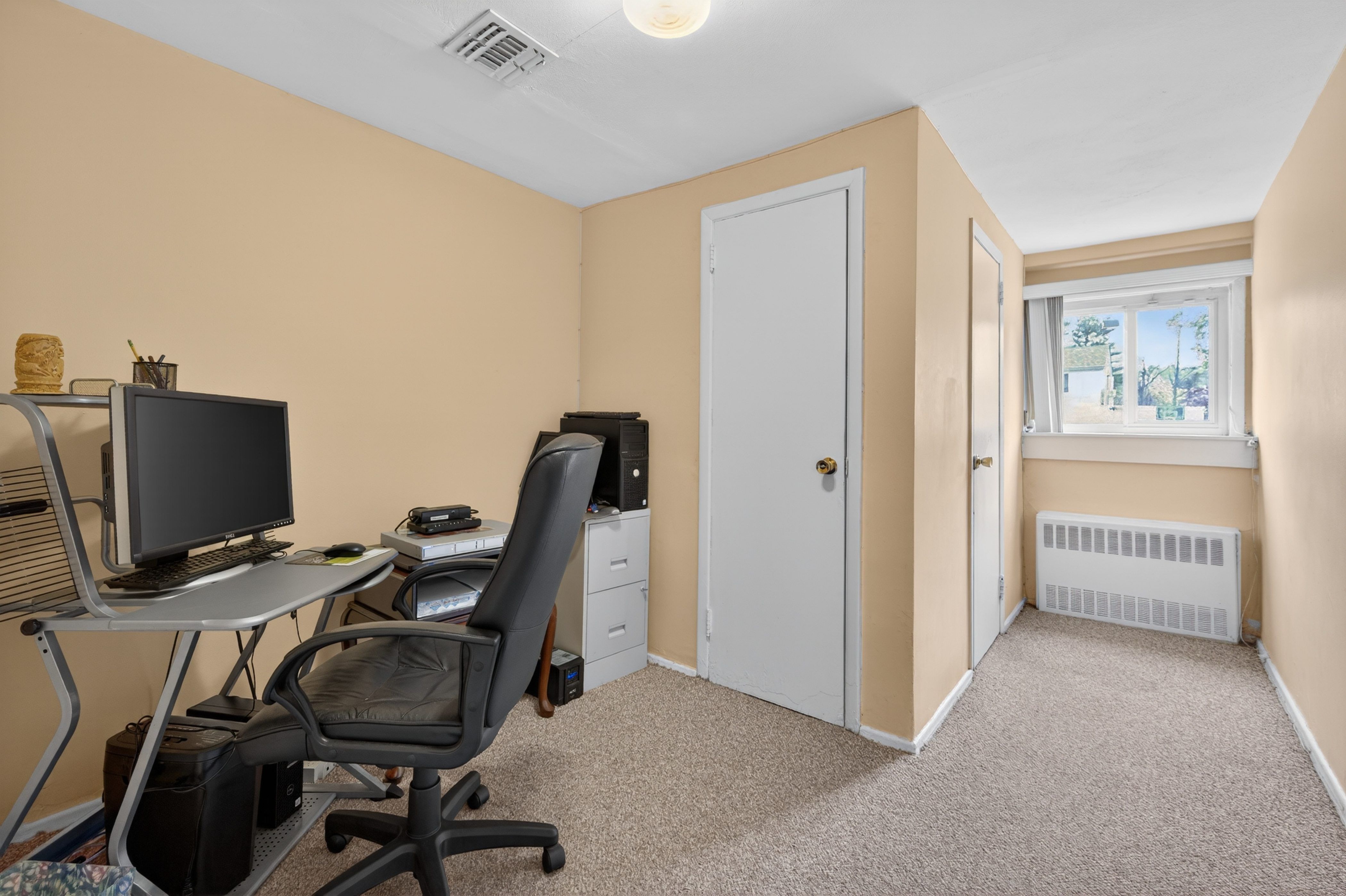  2 Vanad Drive, East Hills, NY 11576 - 物件實景