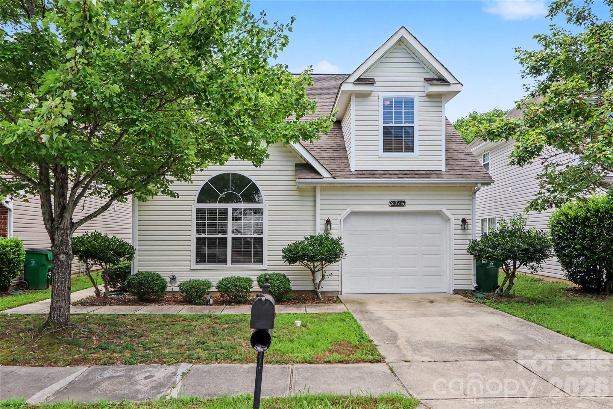 Rozzelles Landing Dr, Charlotte, NC 28214 #1