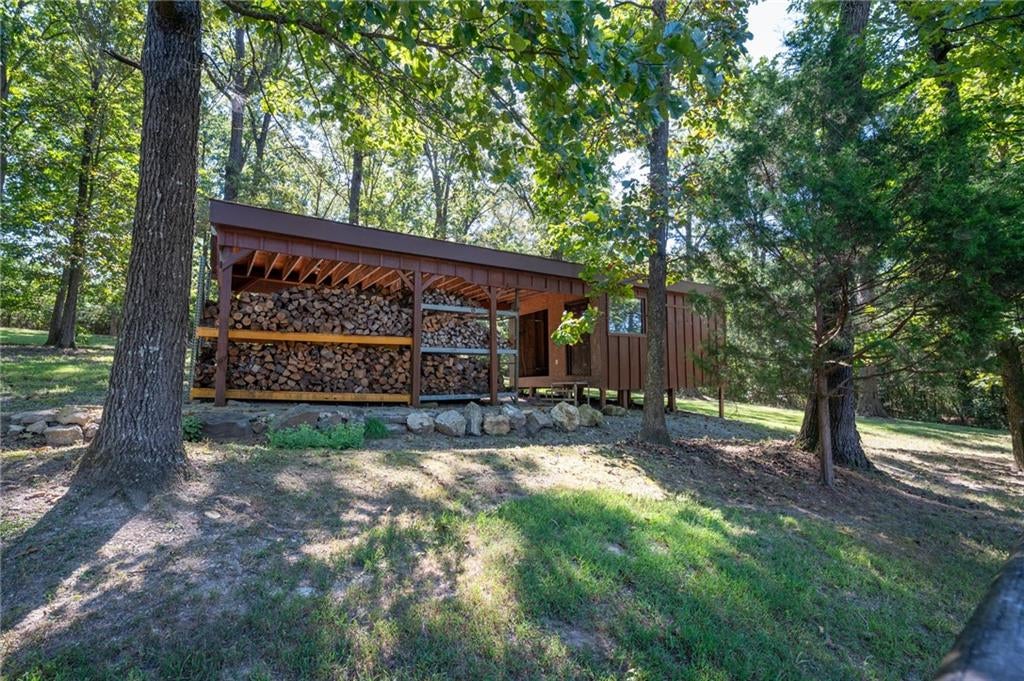 Calhoun, Georgia, 30701, United States, 3 Bedrooms Bedrooms, ,3 BathroomsBathrooms,Residential,For Sale,1980675