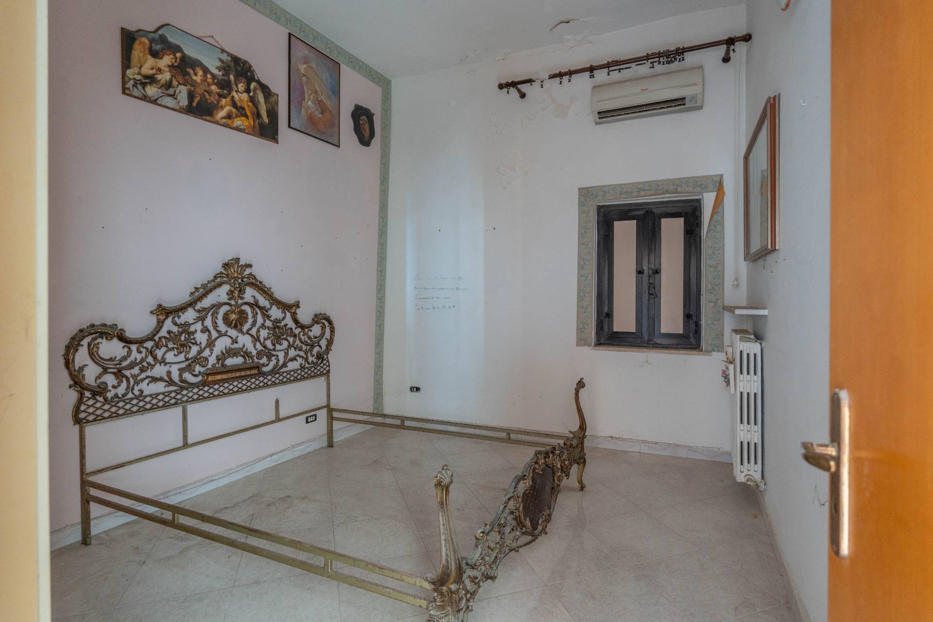 Via Porto, Polignano a Mare, Bari, 70044, IT, 4 Bedrooms Bedrooms, ,2 BathroomsBathrooms,Residential,For Sale,Via Porto,1590020