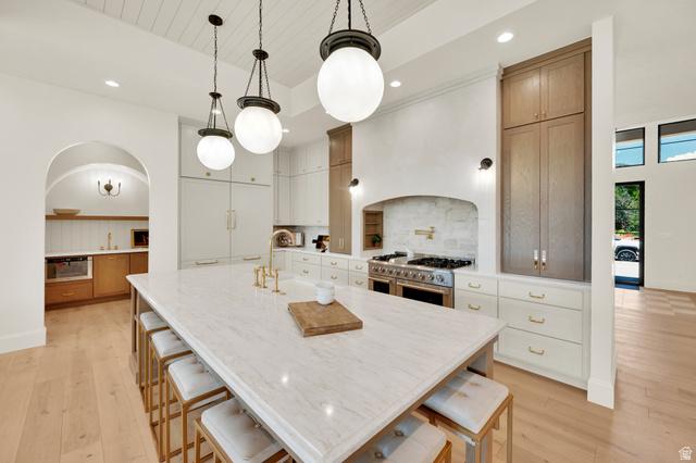 Mapleton, Utah, 84664, United States, 3 Bedrooms Bedrooms, ,3 BathroomsBathrooms,Residential,For Sale,1988600