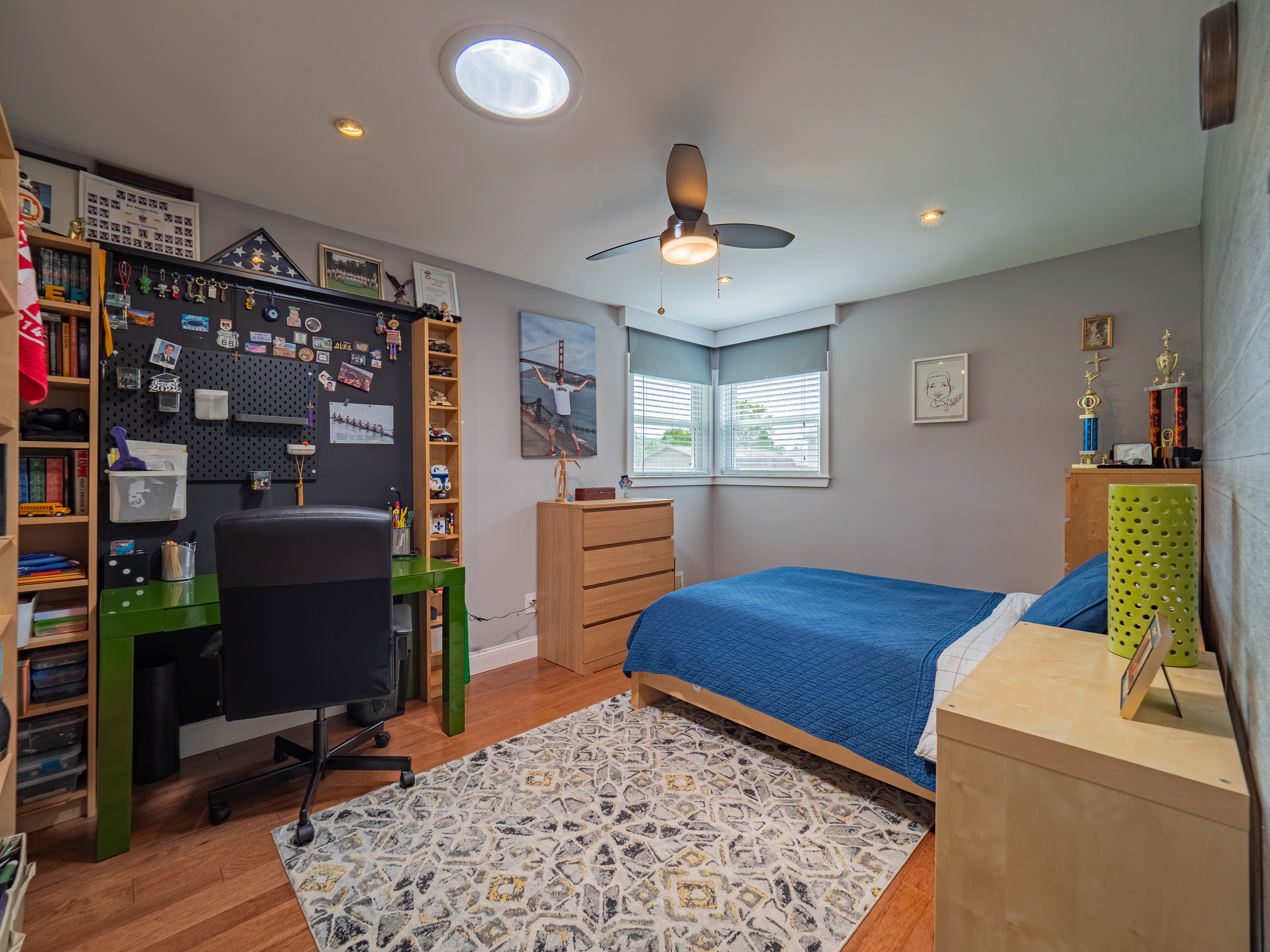 Pennington, New Jersey, 08534, United States, 2 Bedrooms Bedrooms, ,3 BathroomsBathrooms,Residential,For Sale,1936854