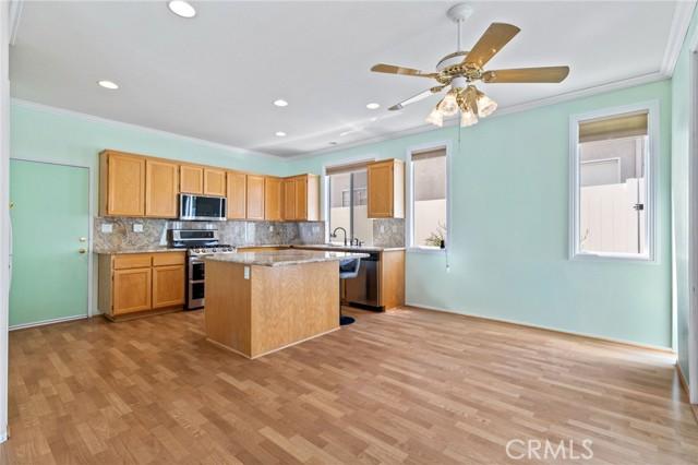 Murrieta, California, 92562, United States, 4 Bedrooms Bedrooms, ,3 BathroomsBathrooms,Residential,For Sale,1865930