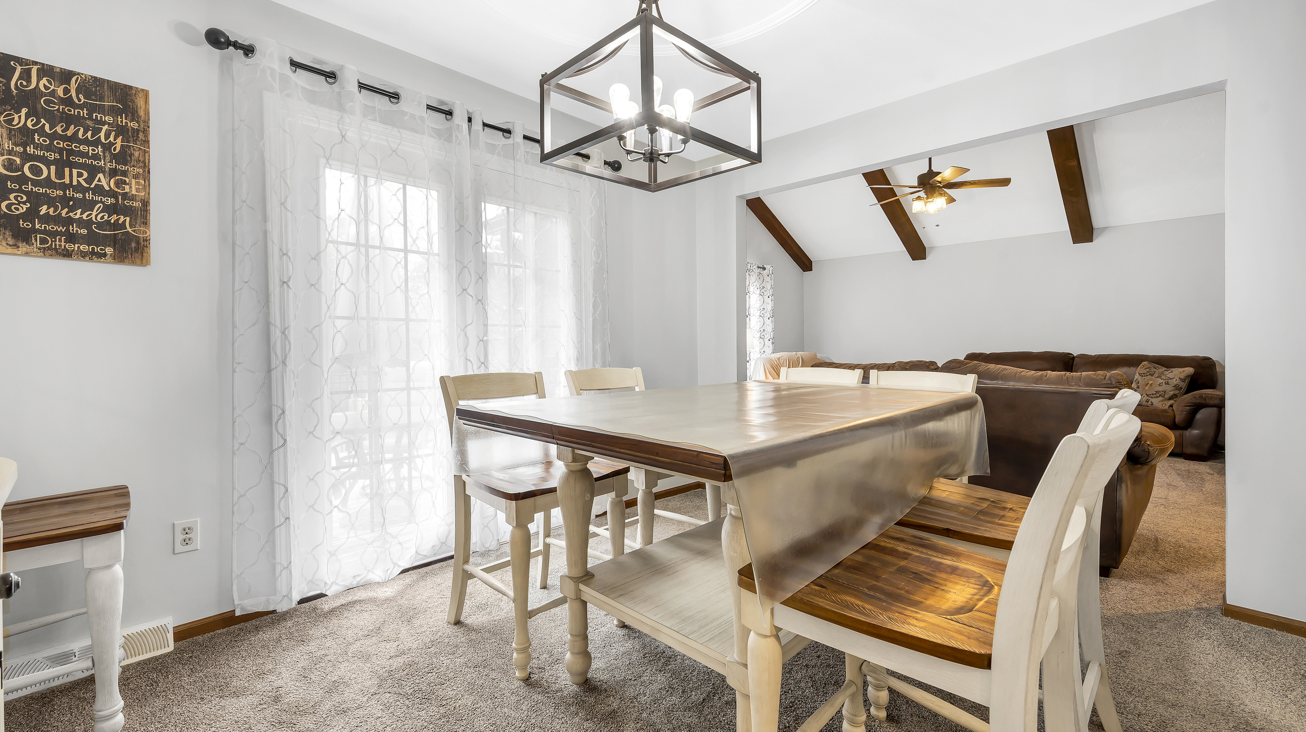 Waterloo, Illinois, 62298, United States, 3 Bedrooms Bedrooms, ,3 BathroomsBathrooms,Residential,For Sale,1986147