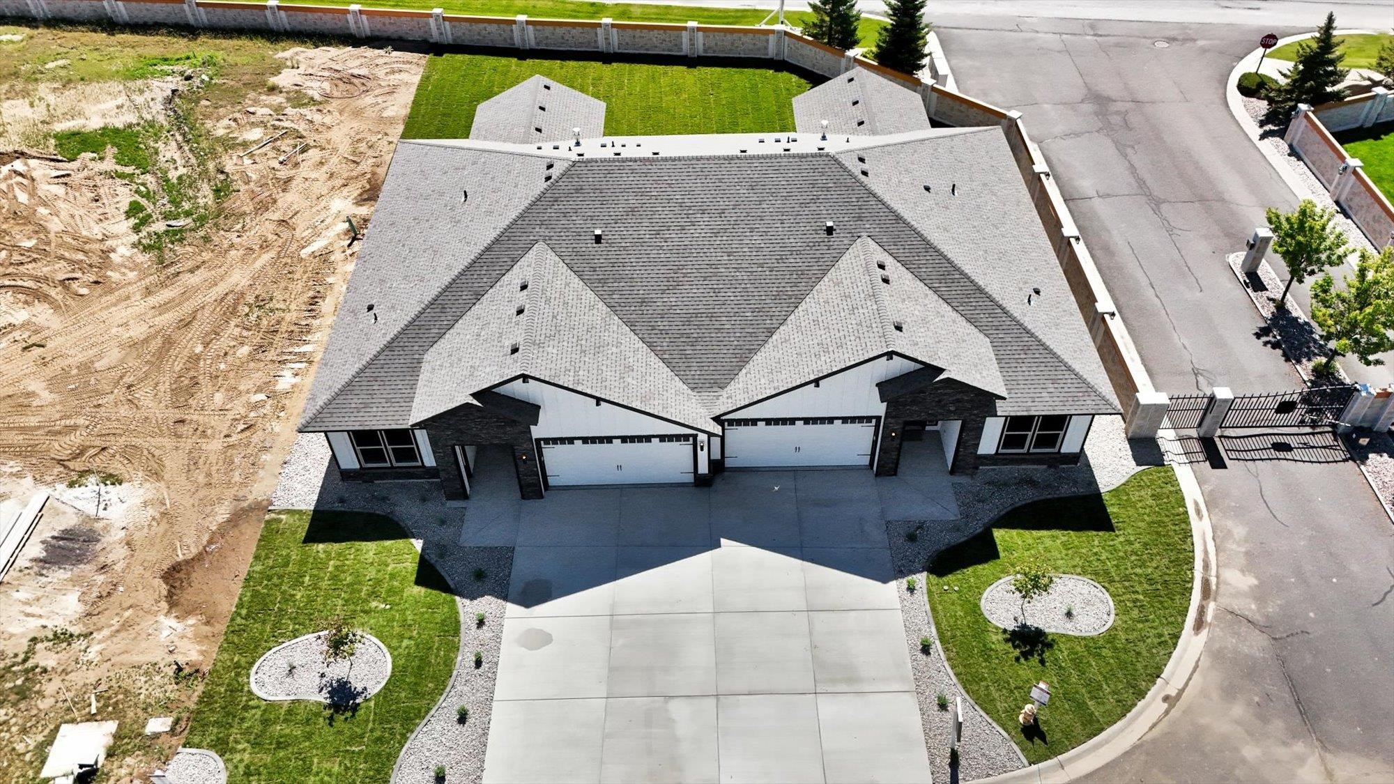 Deer Park, Washington, 99006, United States, 3 Bedrooms Bedrooms, ,2 BathroomsBathrooms,Residential,For Sale,1963101