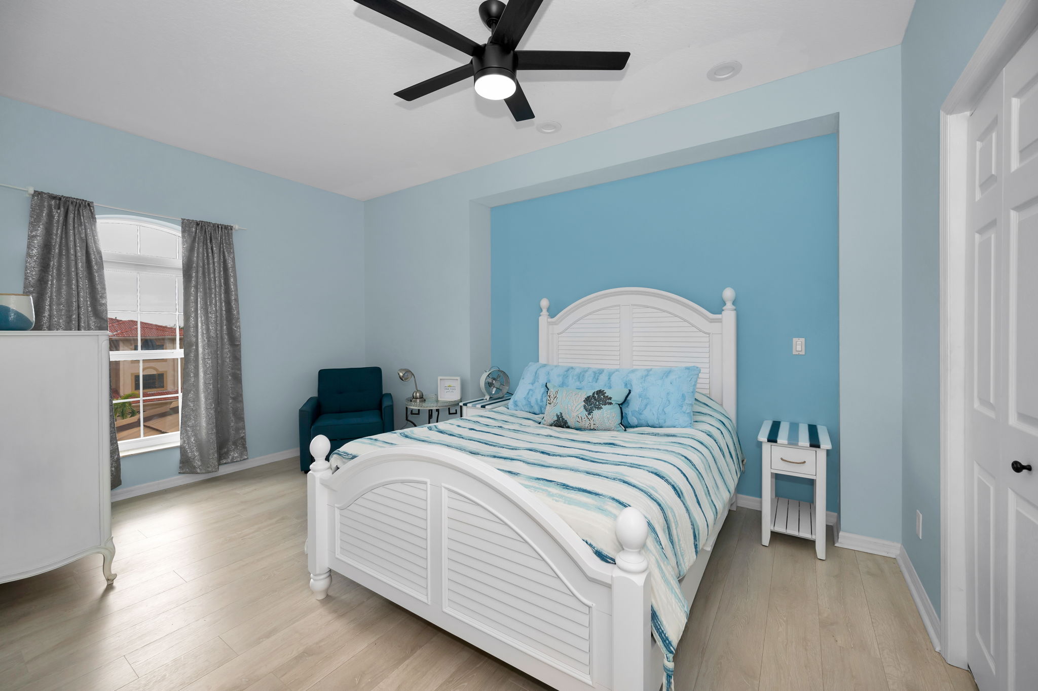 119 8th St E, Tierra Verde, Florida, 33715, United States, 6 Bedrooms Bedrooms, ,5 BathroomsBathrooms,Residential,For Sale,119 8th St E,1672792