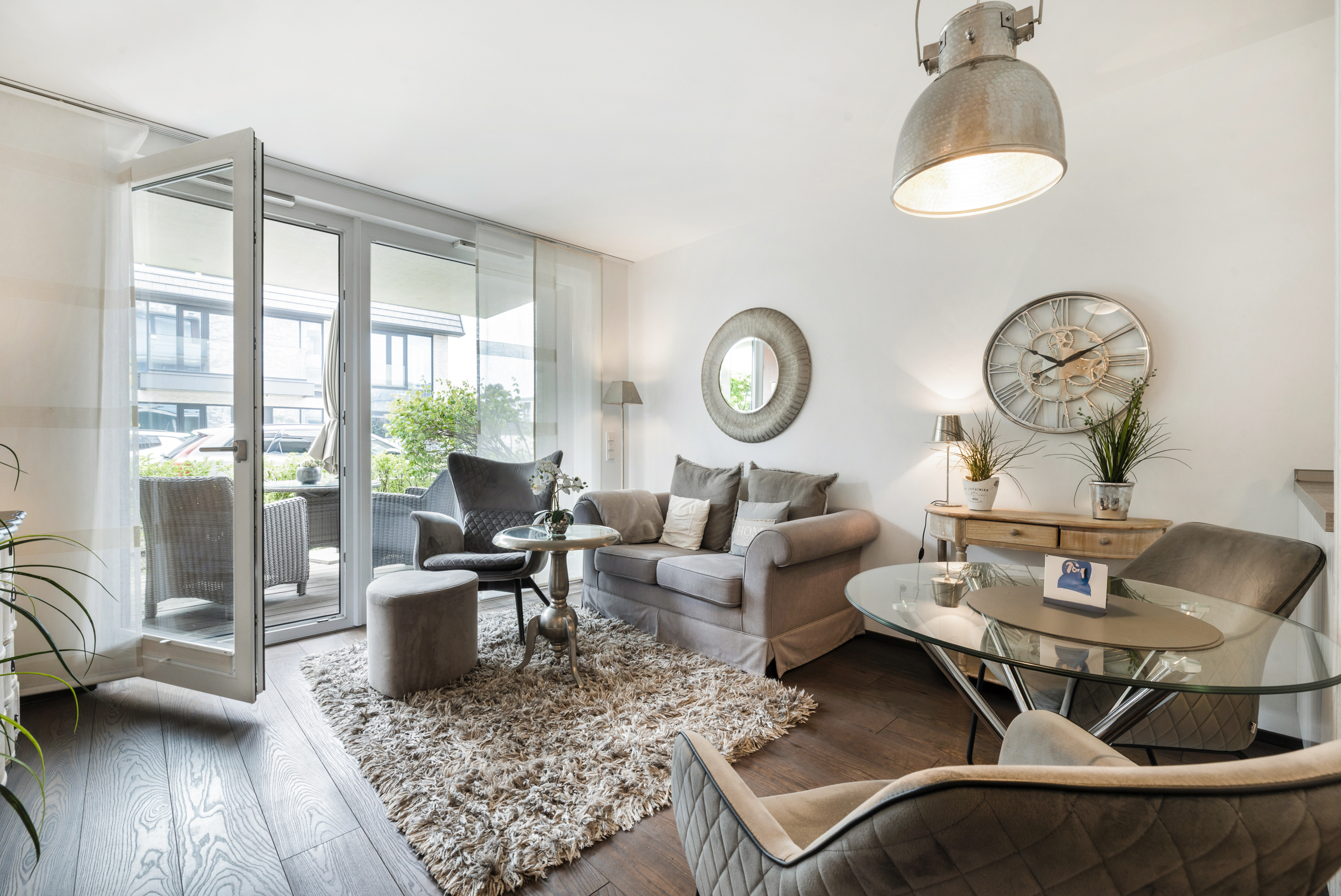  Villa Strauch: Stilvolle 2-Zimmer-Erdgeschosswohnung mit Terrasse und hochwer... - 物件實景