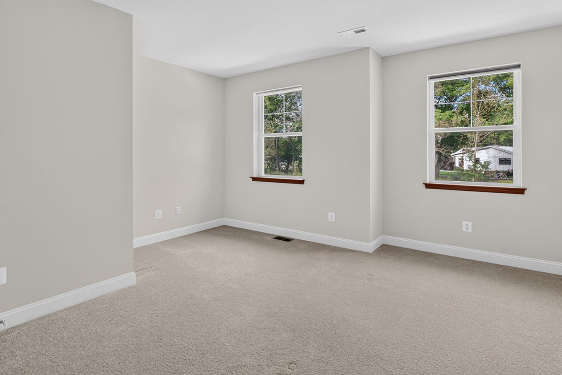  23134 Waggoner Ave - 物件實景