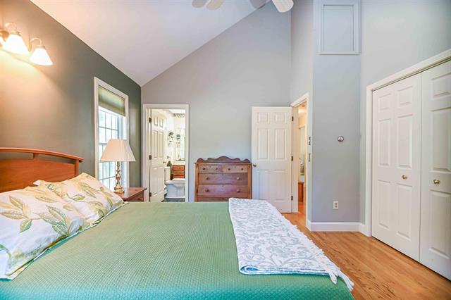 Bow, New Hampshire, 03304, United States, 4 Bedrooms Bedrooms, ,3 BathroomsBathrooms,Residential,For Sale,1900583