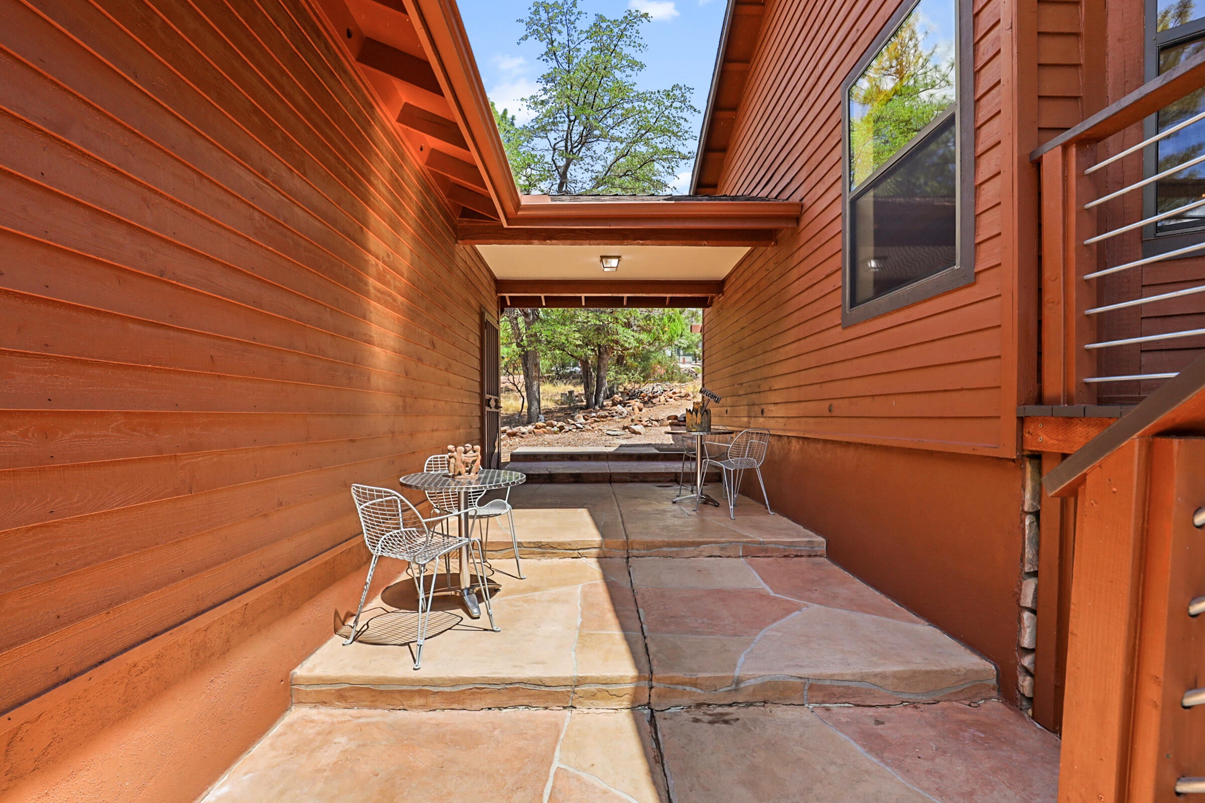 Pine, Arizona, 85544, United States, 2 Bedrooms Bedrooms, ,2 BathroomsBathrooms,Residential,For Sale,1917877
