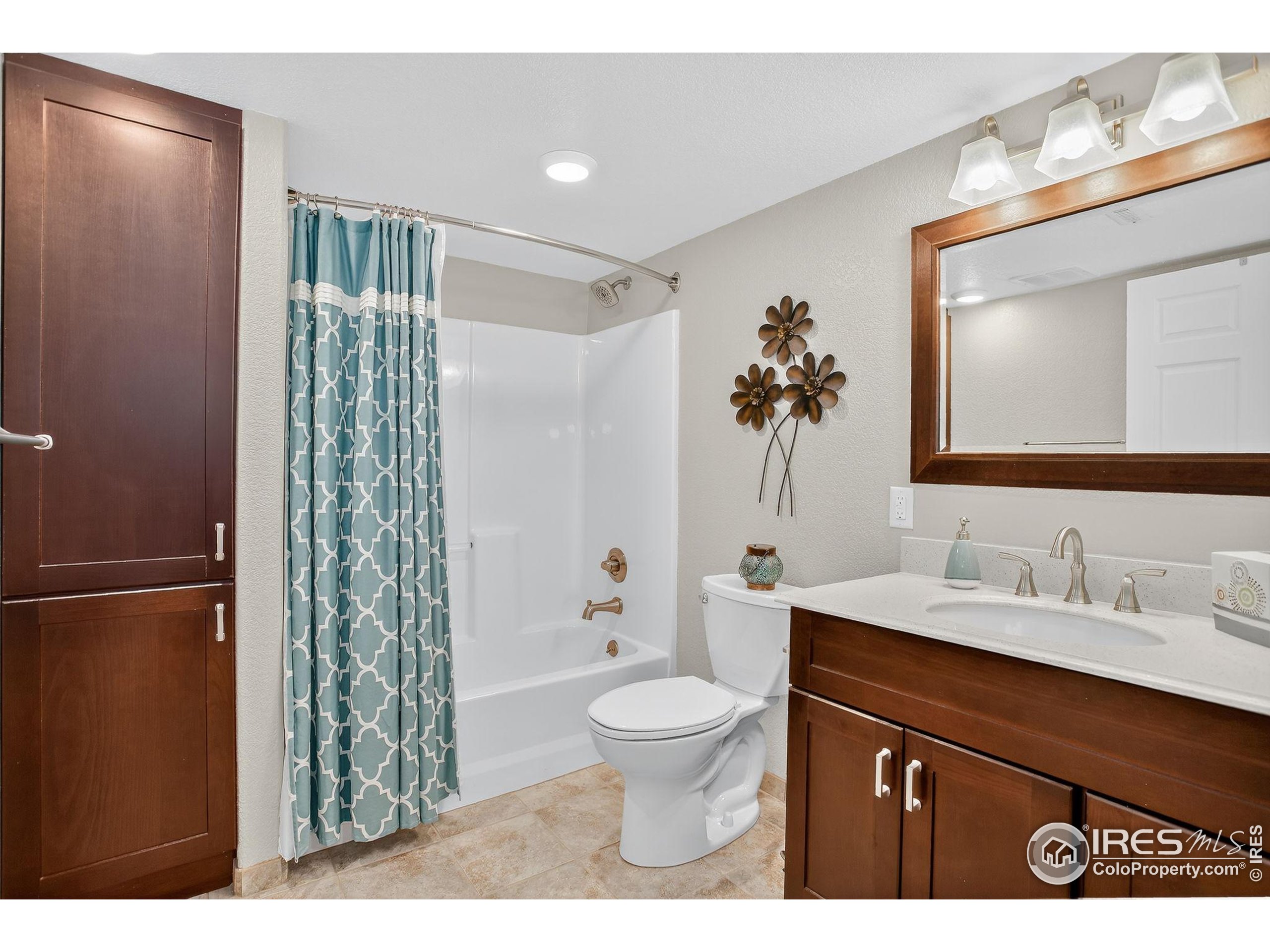 Brighton, Colorado, 80601, United States, 3 Bedrooms Bedrooms, ,4 BathroomsBathrooms,Residential,For Sale,1942027