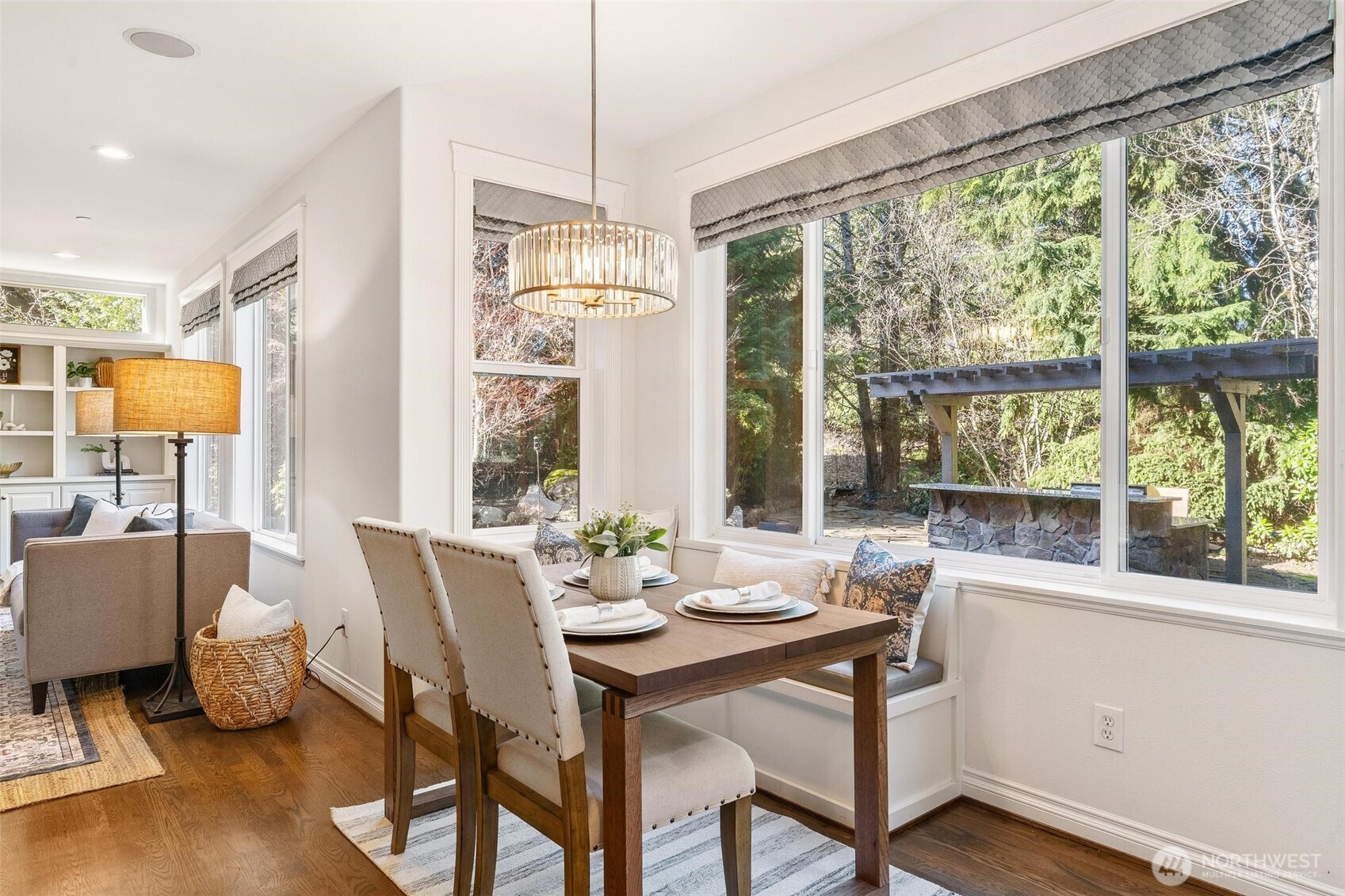 Bothell, Washington, 98011, United States, 4 Bedrooms Bedrooms, ,3 BathroomsBathrooms,Residential,For Sale,2017764