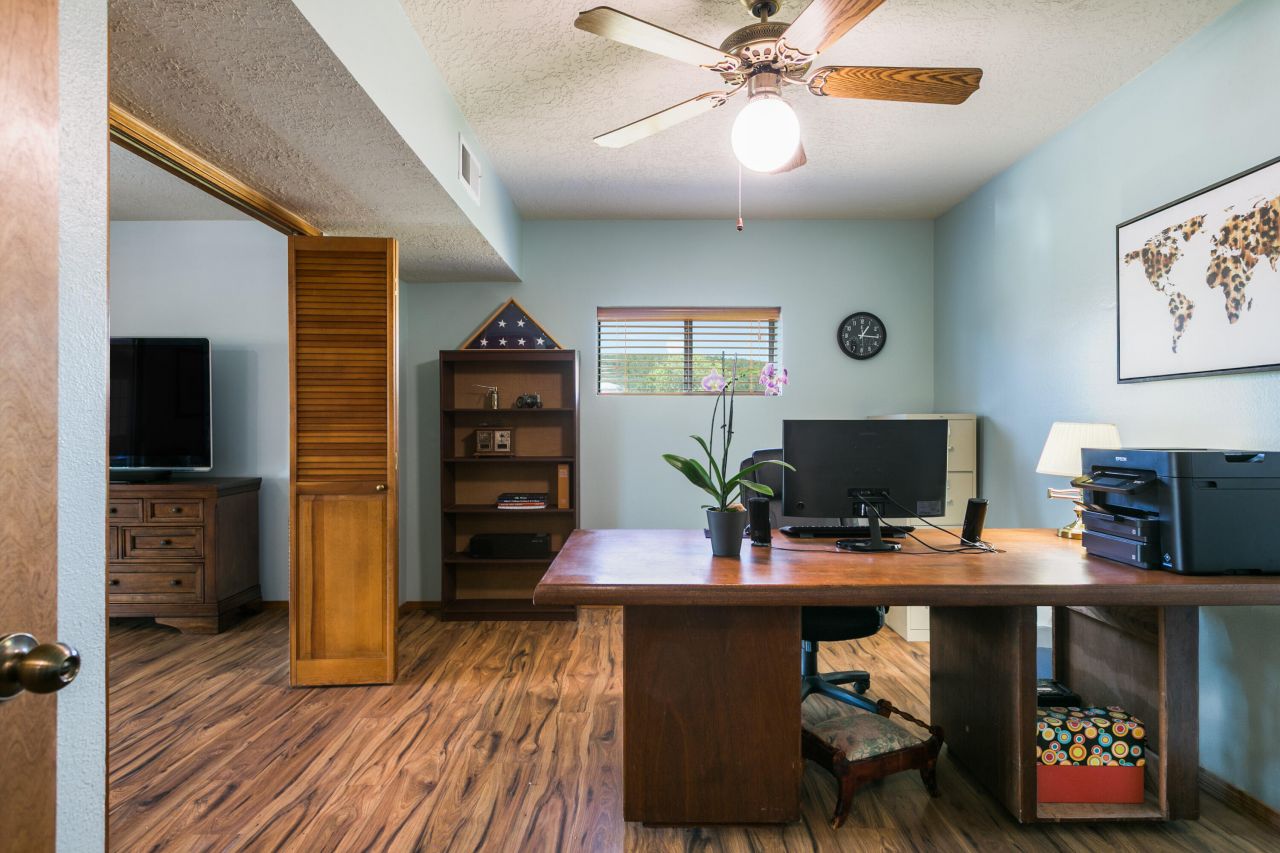 Edgewood, New Mexico, 87015, United States, 4 Bedrooms Bedrooms, ,3 BathroomsBathrooms,Residential,For Sale,1892952