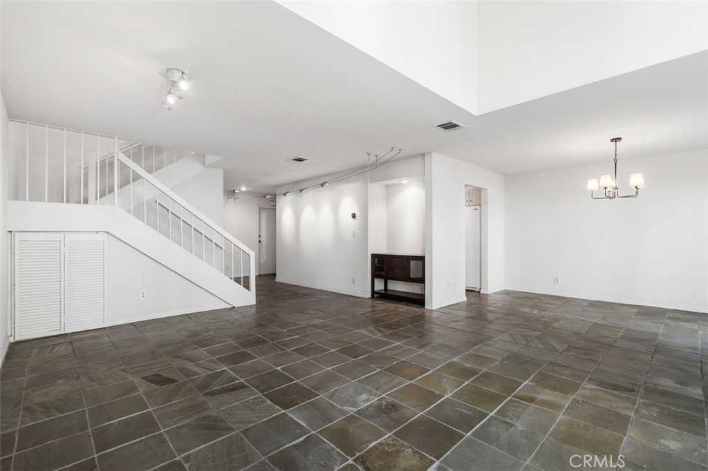 Northridge, California, 91325, United States, 2 Bedrooms Bedrooms, ,3 BathroomsBathrooms,Residential,For Sale,1991947