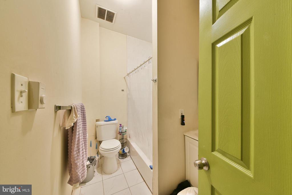 Philadelphia, Pennsylvania, 19121, United States, ,Residential,For Sale,1819408