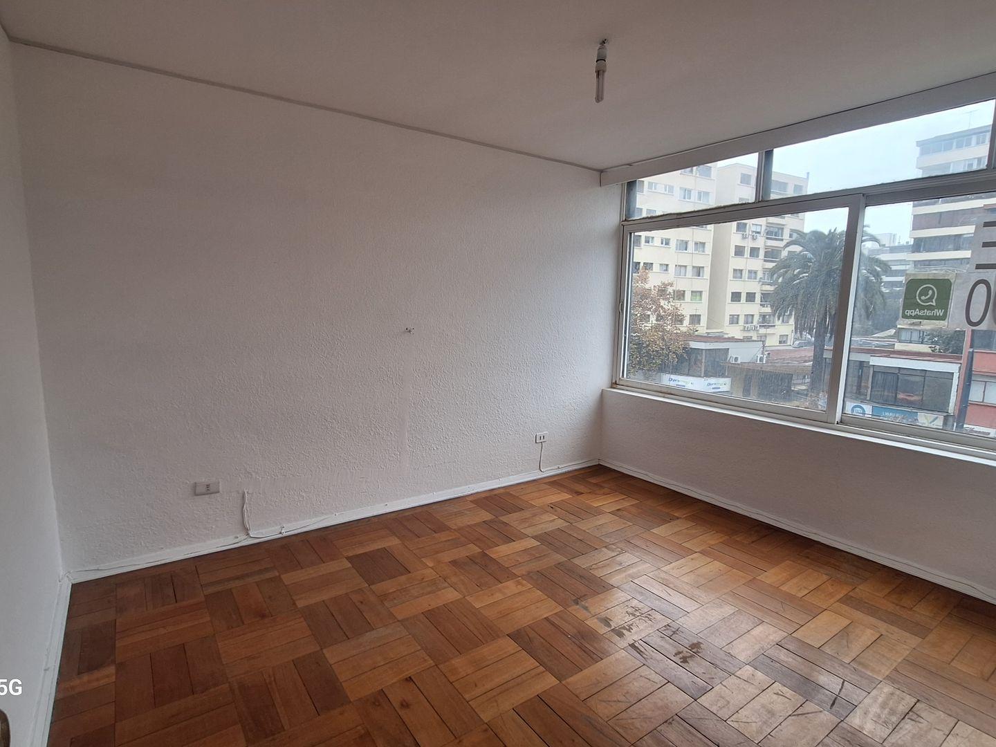 Providencia, Chile, 4 Bedrooms Bedrooms, ,3 BathroomsBathrooms,Residential,For Sale,1882971