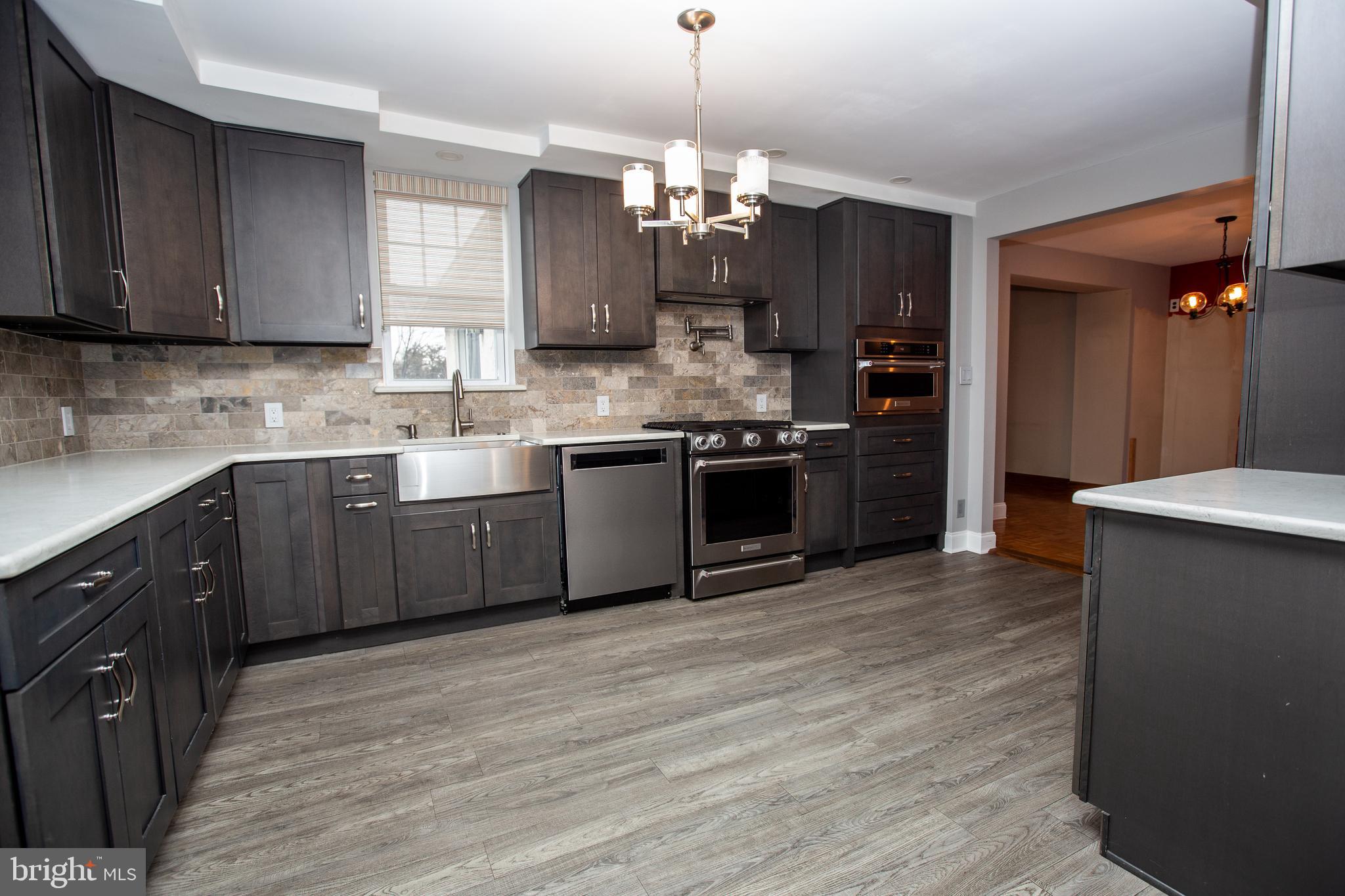 GLENSIDE, Pennsylvania, 19038, United States, 3 Bedrooms Bedrooms, ,3 BathroomsBathrooms,Residential,For Sale,2006101