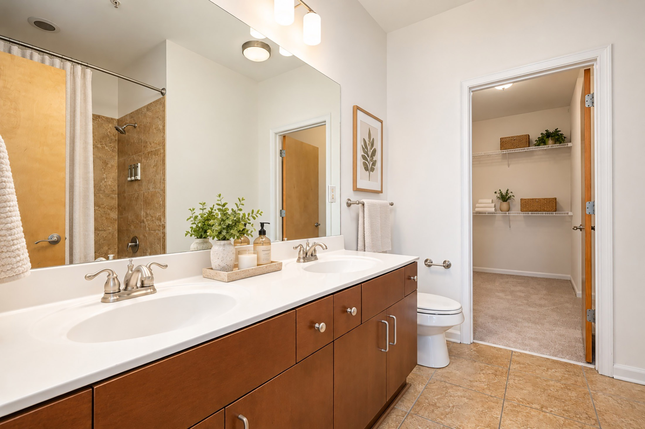  Townhome-style Unit and the Convenience of Intown Living at Sky Lofts - 物件實景