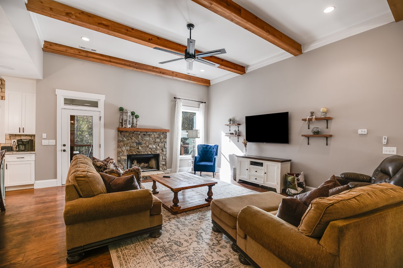 Roopville, Georgia, 30170, United States, 3 Bedrooms Bedrooms, ,2 BathroomsBathrooms,Residential,For Sale,1987090