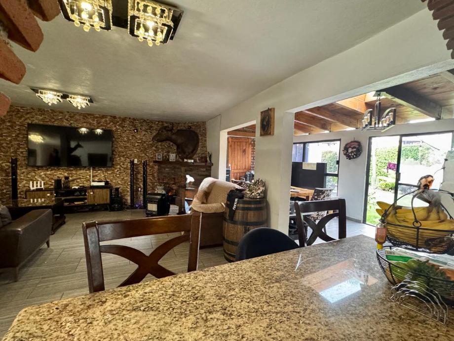 Atizapán de Zaragoza, Estado de méxico, 52950, Mexico, 3 Bedrooms Bedrooms, ,3 BathroomsBathrooms,Residential,For Sale,1711861