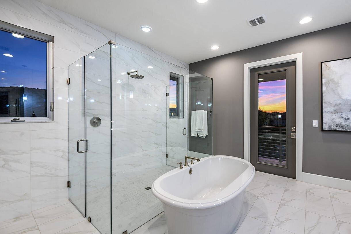 Palm Beach Gardens, Florida, 33418, United States, 4 Bedrooms Bedrooms, ,5 BathroomsBathrooms,Residential,For Sale,1991037