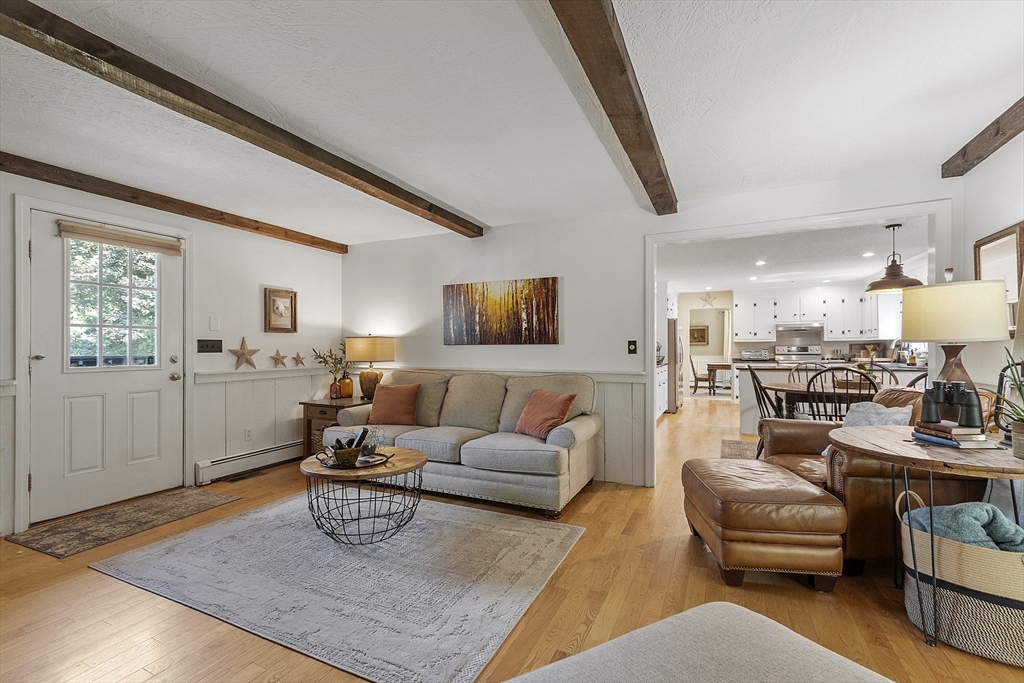Pepperell, Massachusetts, 01463, United States, 4 Bedrooms Bedrooms, ,3 BathroomsBathrooms,Residential,For Sale,1930074
