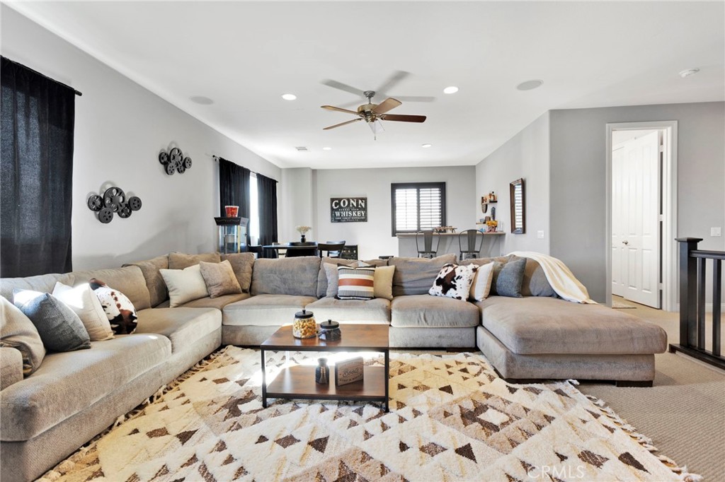 Hesperia, California, 92344, United States, 5 Bedrooms Bedrooms, ,4 BathroomsBathrooms,Residential,For Sale,2010754