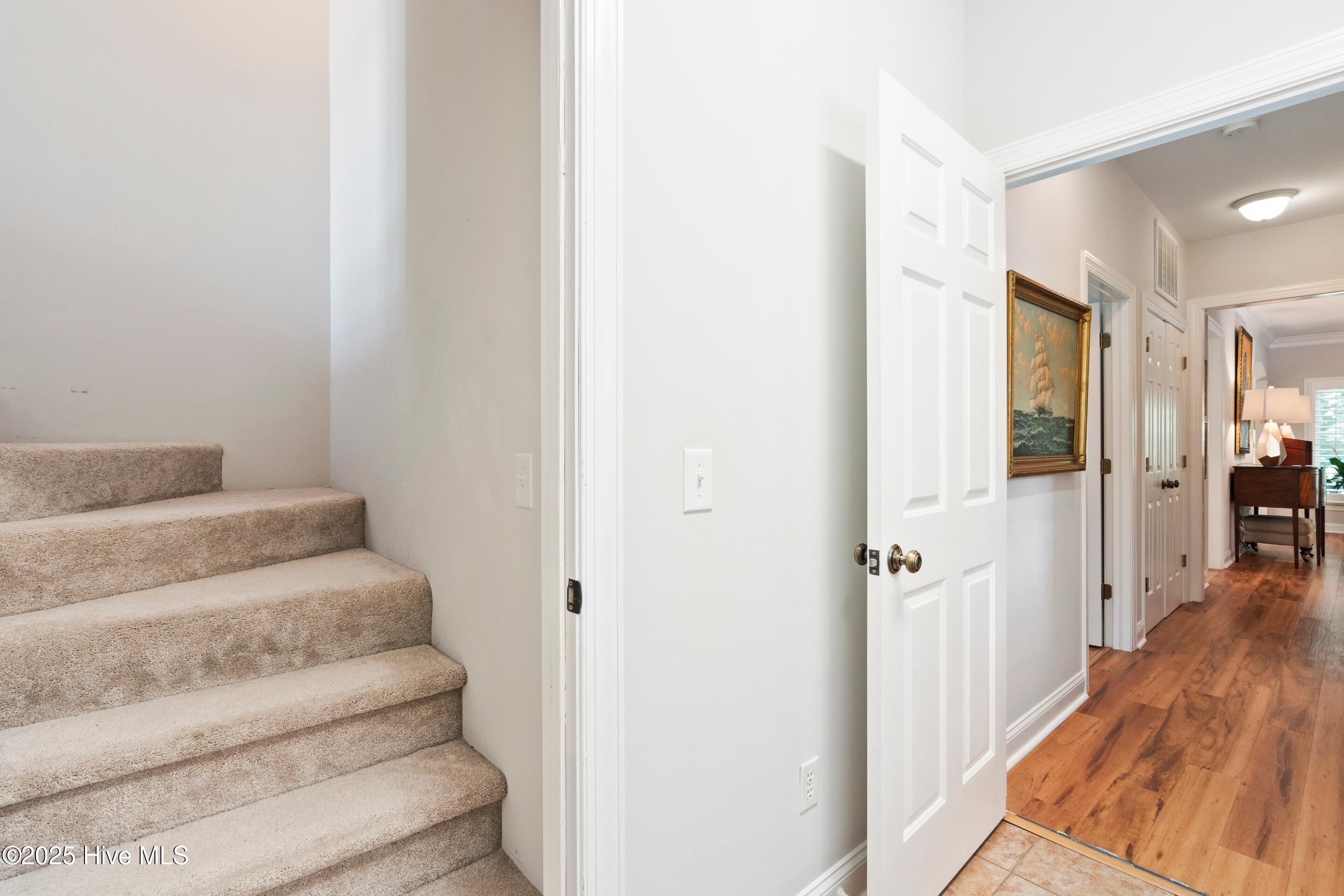 Wilmington, North Carolina, 28405, United States, 3 Bedrooms Bedrooms, ,3 BathroomsBathrooms,Residential,For Sale,1924971
