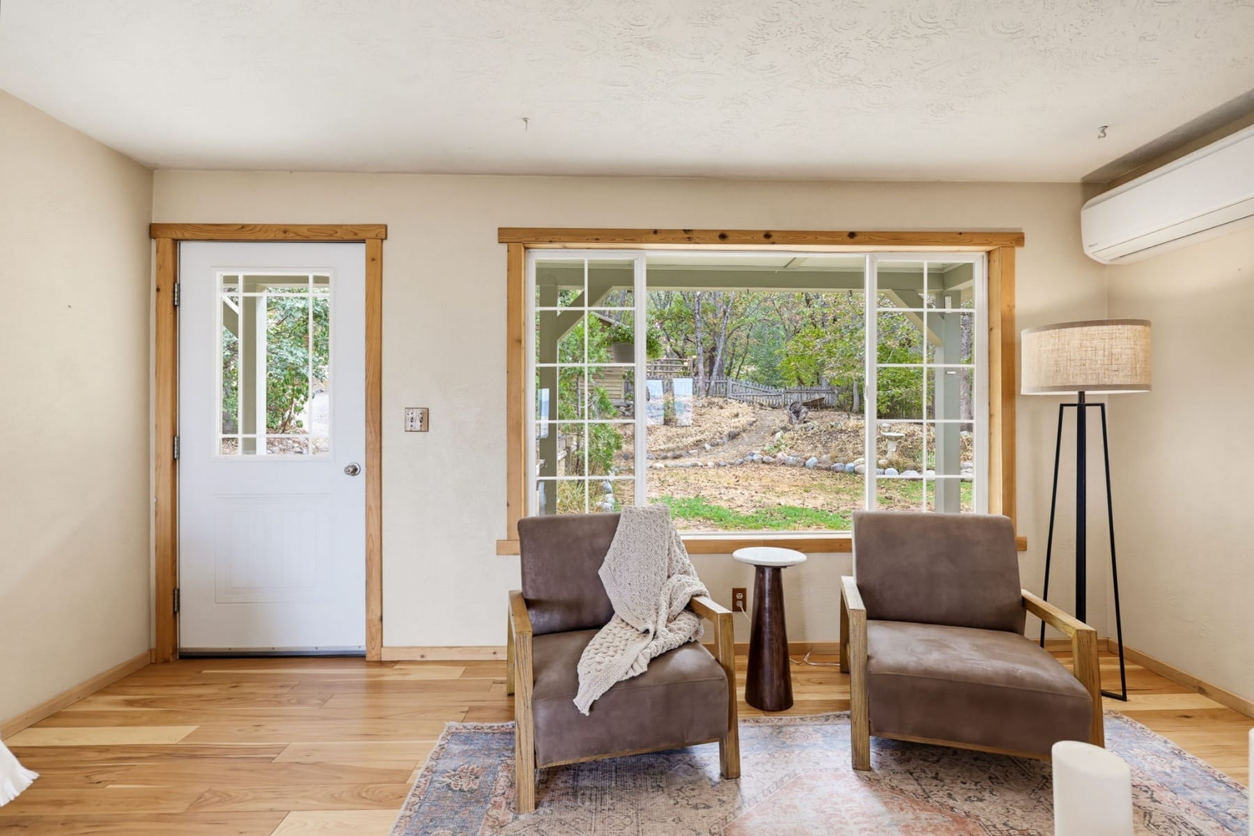  2590 Siskiyou Highway Ashland, OR 97520 - 物件實景