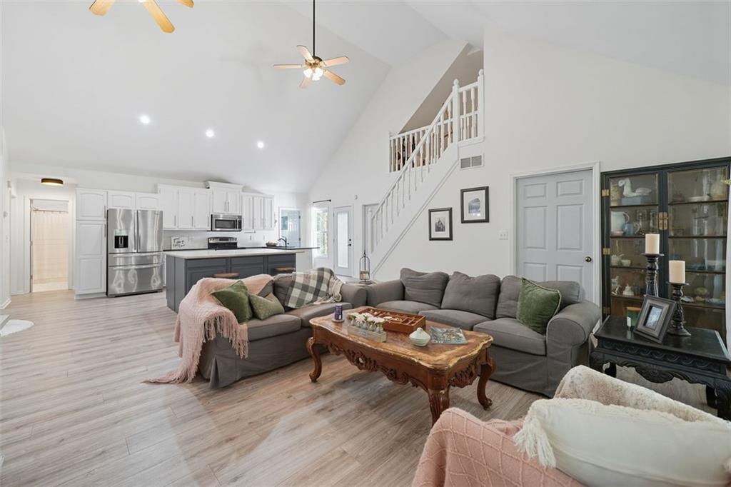 Douglasville, Georgia, 30135, United States, 3 Bedrooms Bedrooms, ,2 BathroomsBathrooms,Residential,For Sale,1947775