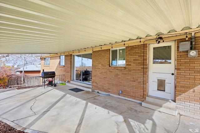 Bountiful, Utah, 84010, United States, 3 Bedrooms Bedrooms, ,3 BathroomsBathrooms,Residential,For Sale,1996735