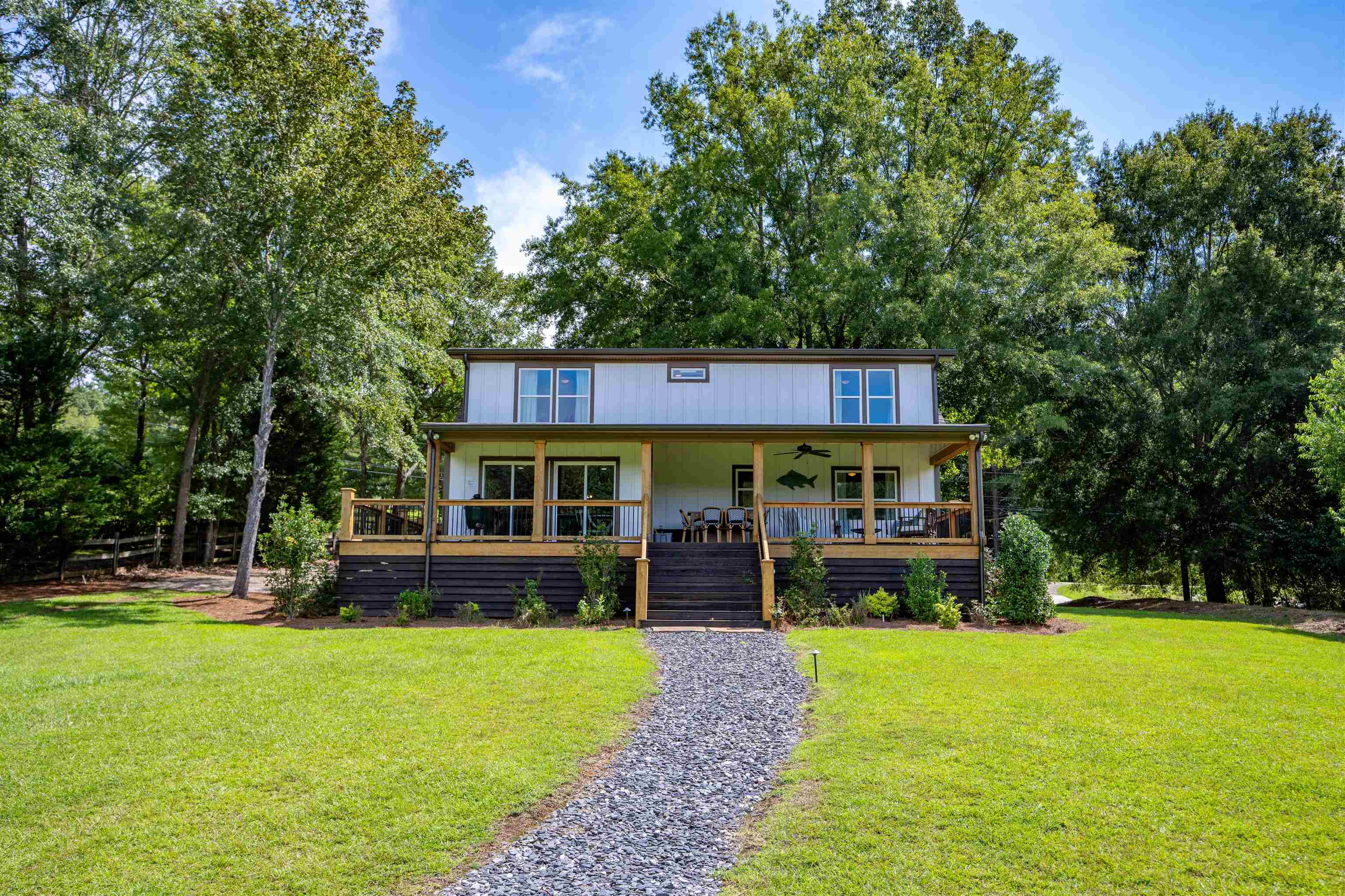 Eatonton, Georgia, 31024, United States, 4 Bedrooms Bedrooms, ,2 BathroomsBathrooms,Residential,For Sale,1911200
