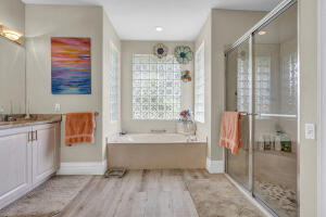 Boynton Beach, Florida, 33437, United States, 3 Bedrooms Bedrooms, ,2 BathroomsBathrooms,Residential,For Sale,1984262