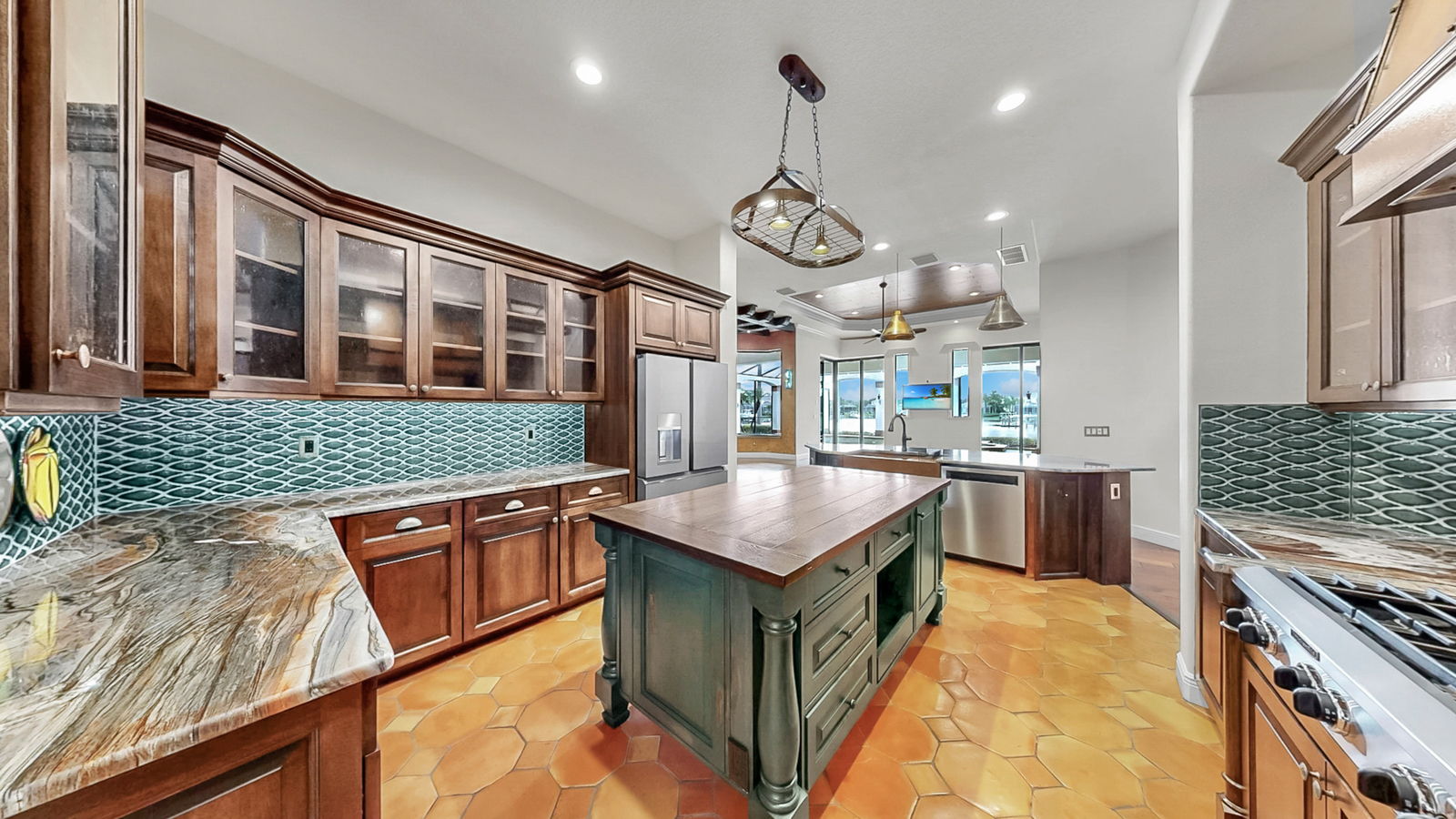 Apollo Beach, Florida, 33572, United States, 4 Bedrooms Bedrooms, ,5 BathroomsBathrooms,Residential,For Sale,1983999