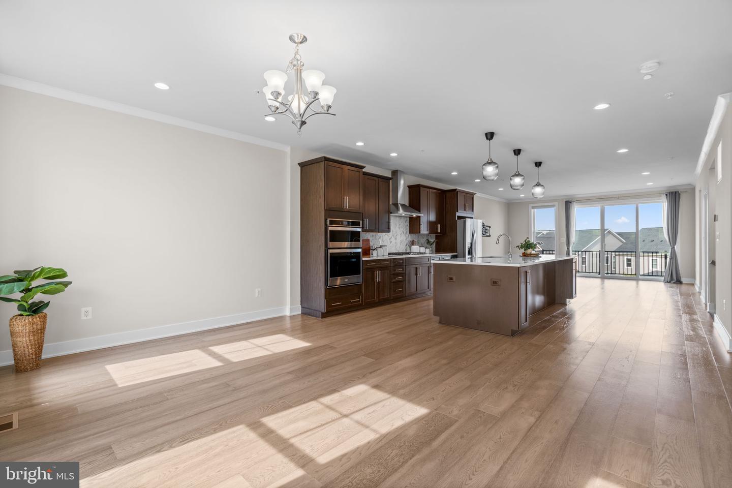 Ellicott City, Maryland, 21042, United States, 3 Bedrooms Bedrooms, ,4 BathroomsBathrooms,Residential,For Sale,1933185