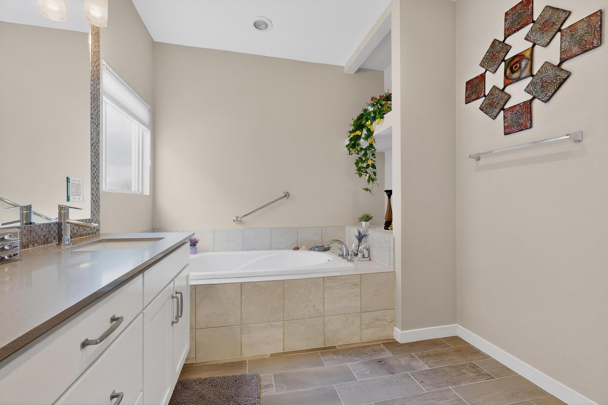 Albuquerque, New Mexico, 87120, United States, 3 Bedrooms Bedrooms, ,3 BathroomsBathrooms,Residential,For Sale,2008815