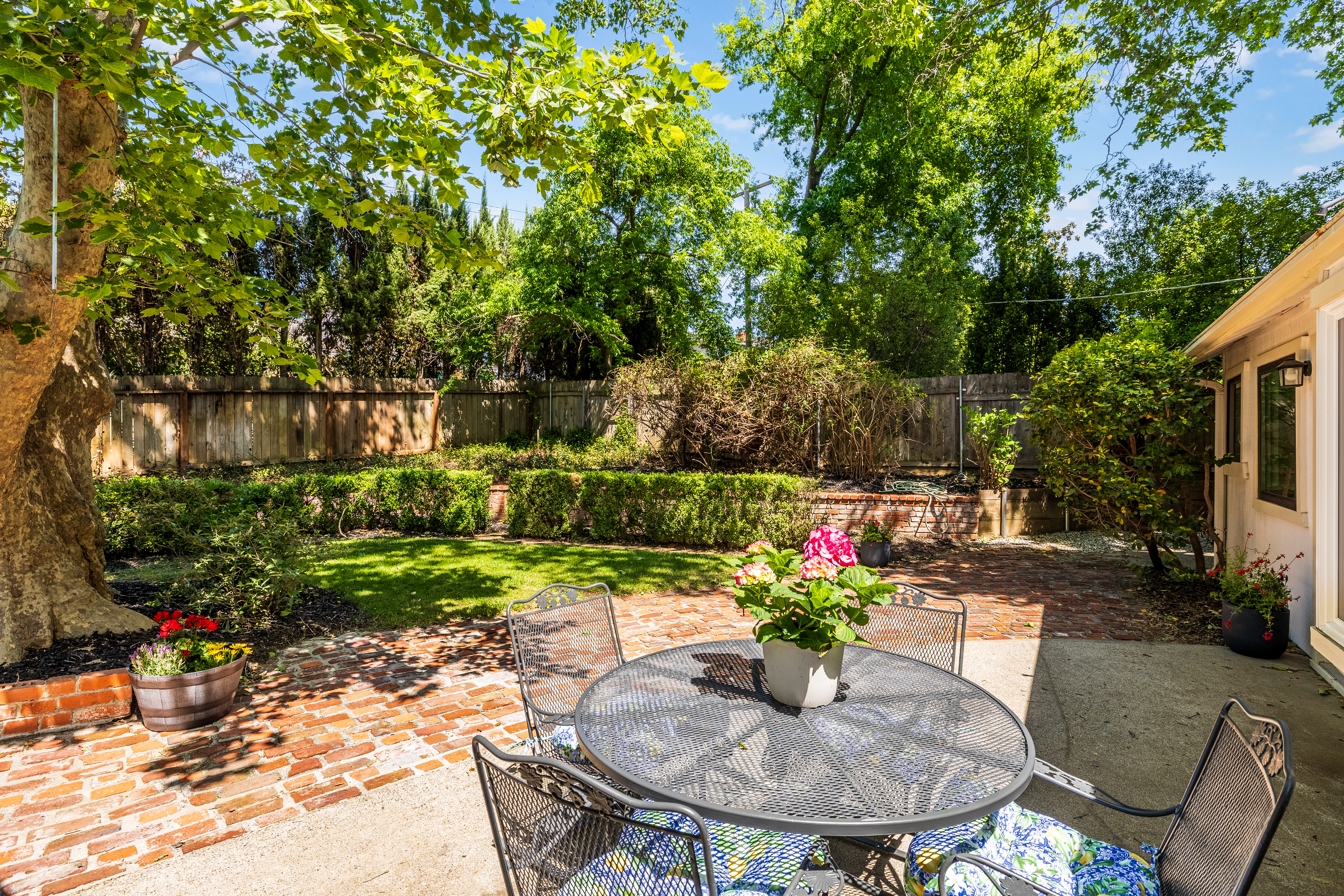  8535 Winding Way, Fair Oaks, CA 95628 - 物件實景