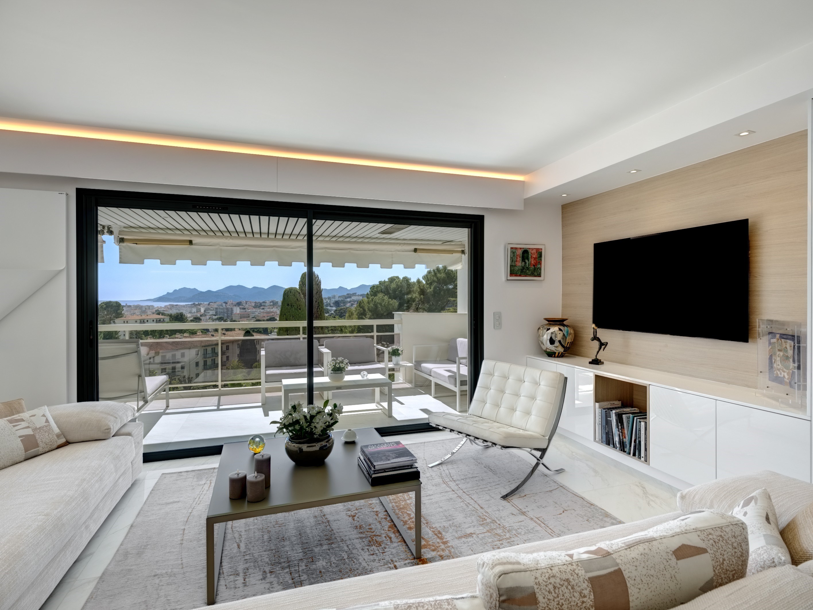 Le Cannet 2 bedroom apartment with terrace near Cannes French Riviera investmen… - 物件實景