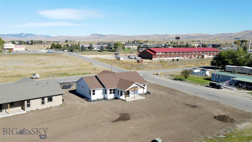Deer Lodge, Montana, 59722, United States, 3 Bedrooms Bedrooms, ,2 BathroomsBathrooms,Residential,For Sale,2005781