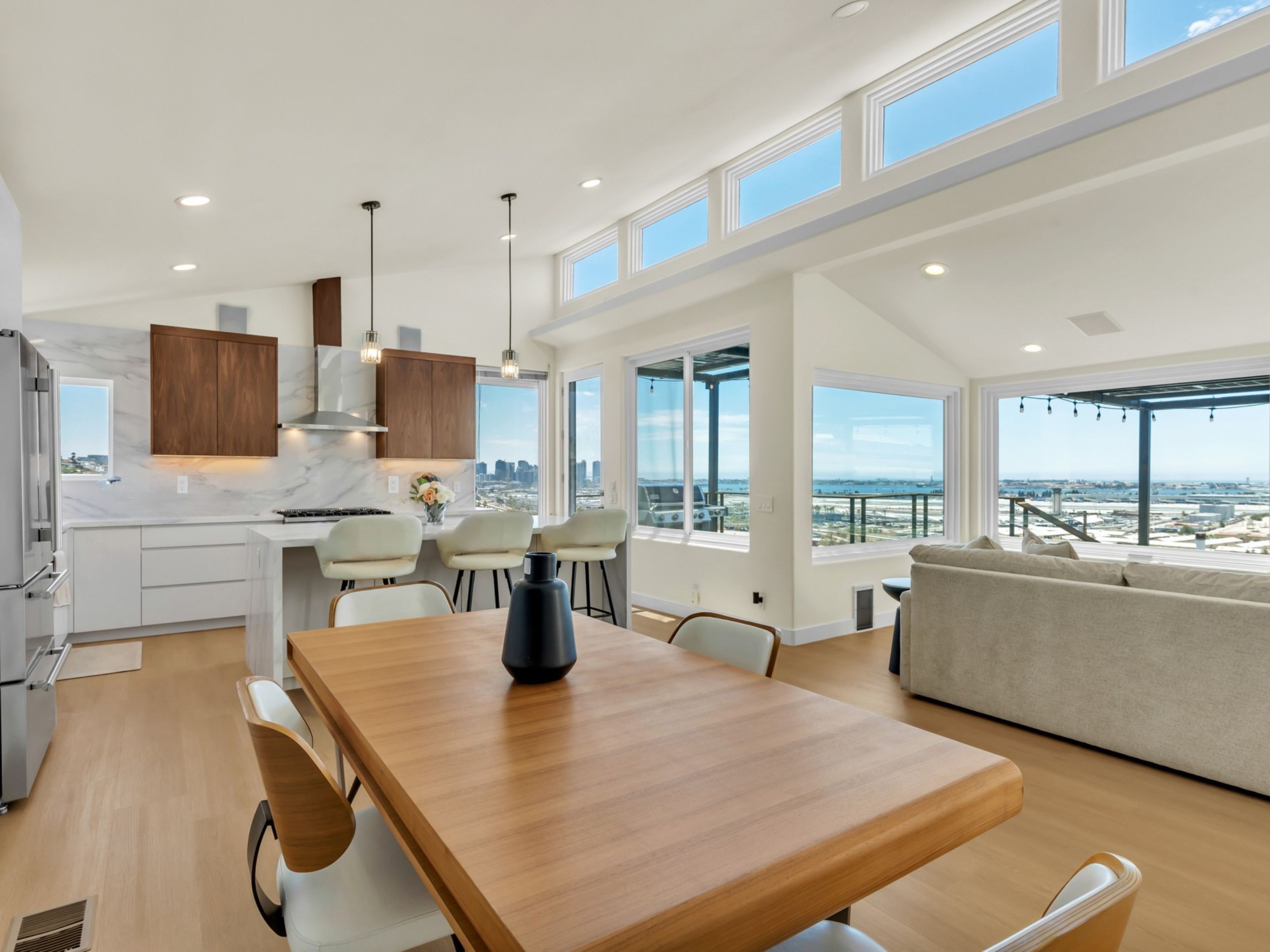  3815 Henry Street, San Diego, CA 92110 - 物件實景